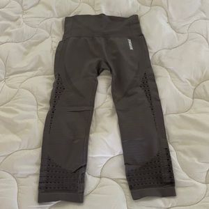 Gymshark seamless energy leggings calf/capri length
